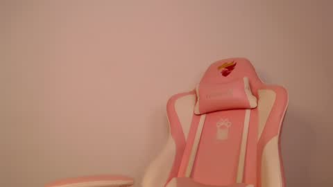 Snapshot of natasha_mh chatting on January 6, 2025, 3:09 am Nati online show from January 6, 2025, 3:09 am