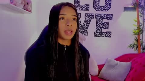 Natasha  online show from March 1, 2026, 6:32 pm