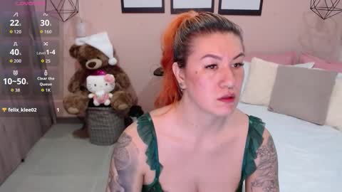 Snapshot of natasha_woo chatting on March 18, 2026, 12:25 am Nat online show from March 18, 2026, 12:25 am