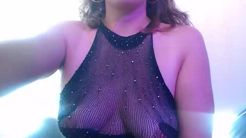 Natasha Claus online show from February 9, 2026, 8:57 pm