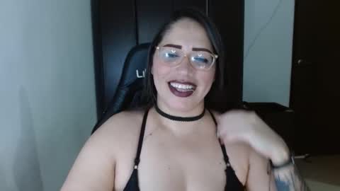 Natasha Smithe  online show from October 13, 2025, 8:42 pm