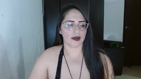 Natasha Smithe  online show from November 23, 2025, 2:11 am