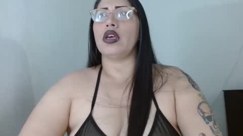 Snapshot of natashasmithe chatting on February 15, 2026, 11:01 pm Natasha Smithe online show from February 15, 2026, 11:01 pm