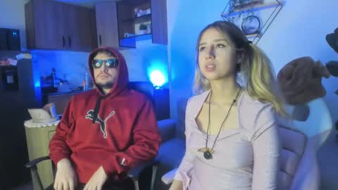 Natasha Independent model online show from September 13, 2025, 4:12 am