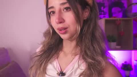 Natasha Independent model online show from April 17, 2026, 4:37 am