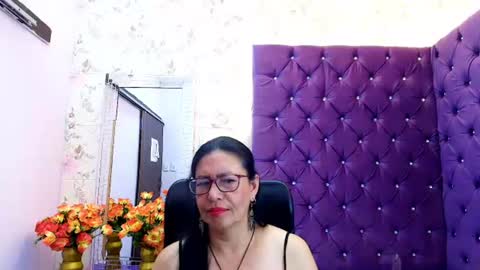 Snapshot of natassha_secret chatting on August 1, 2026, 3:28 am natassha_secret online show from August 1, 2026, 3:28 am
