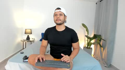 Nate Ocean online show from December 21, 2025, 2:51 am