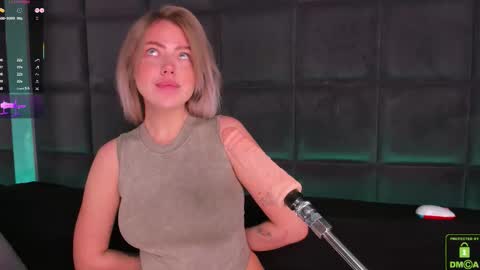 Snapshot of natehalll chatting on November 21, 2025, 11:42 am NATE online show from November 21, 2025, 11:42 am