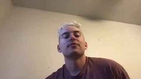 natetheexplorer online show from November 14, 2025, 10:18 pm