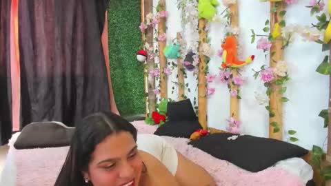 Snapshot of nathalia_correa chatting on November 15, 2025, 2:02 pm nathalia_correa online show from November 15, 2025, 2:02 pm