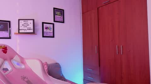 Nathalia Ramirez online show from March 26, 2026, 10:37 pm