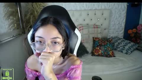 Snapshot of nathaliasweet_1_ chatting on December 5, 2025, 2:03 pm nathaliasweet_1_ online show from December 5, 2025, 2:03 pm