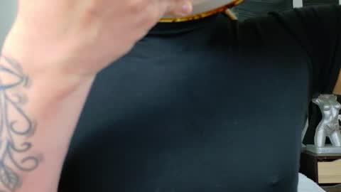 nathaliaz online show from September 10, 2025, 12:27 pm