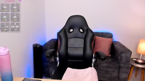 NATHALIE online show from March 11, 2025, 6:30 pm