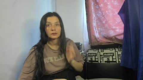 Snapshot of nathaly_love96 chatting on June 1, 2026, 8:54 pm Nathaly online show from June 1, 2026, 8:54 pm