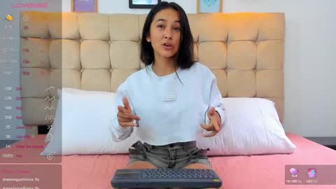 nathaly_rose__ online show from February 15, 2025, 7:06 pm