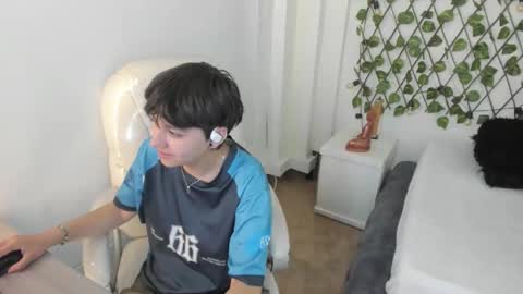 nathalyy_ds online show from November 27, 2025, 11:56 am