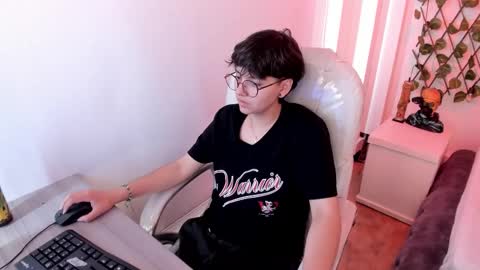 nathalyy_ds online show from December 13, 2025, 7:53 pm