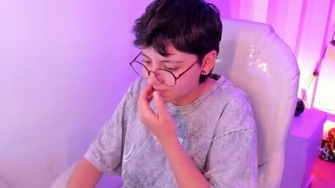 nathalyy_ds online show from March 25, 2026, 8:26 pm