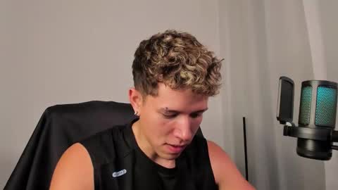 Snapshot of nathan_blake_ chatting on January 16, 2026, 7:29 pm Nathan online show from January 16, 2026, 7:29 pm