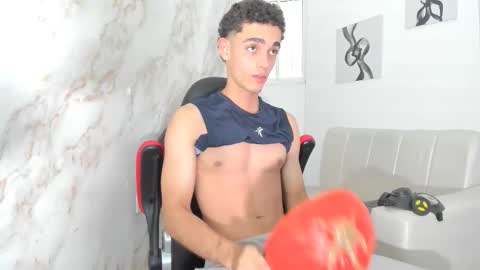 nathan_shimmer online show from October 4, 2025, 8:29 pm