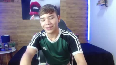 nathanclay online show from May 15, 2026, 1:07 pm