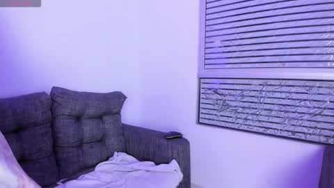 Nathilie steele online show from October 15, 2025, 11:05 pm