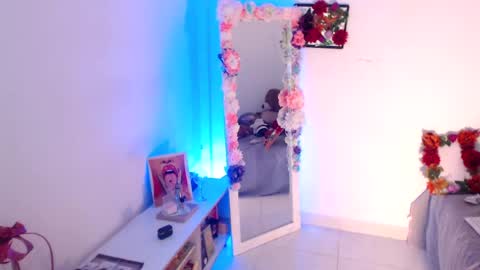 Snapshot of nathy_rock chatting on March 16, 2026, 5:44 am Nathalia online show from March 16, 2026, 5:44 am