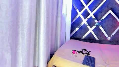 nati_fresh online show from October 18, 2025, 7:36 pm