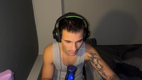 native_boy2 online show from March 10, 2026, 2:44 pm