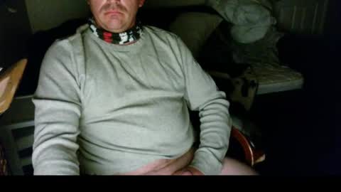 Snapshot of nativeirish chatting on October 31, 2025, 4:57 am Norcalmx online show from October 31, 2025, 4:57 am