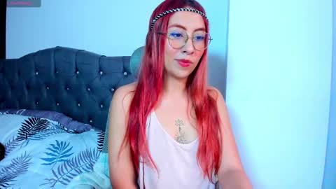 Natalia online show from March 5, 2025, 9:04 pm
