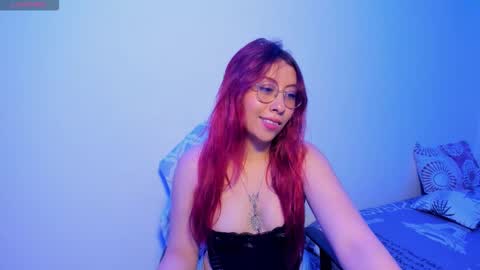 Natalia online show from October 24, 2025, 9:00 pm