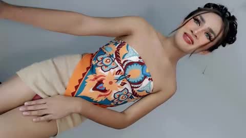 Snapshot of nattayah chatting on June 3, 2026, 6:05 am Nathalie smith online show from June 3, 2026, 6:05 am