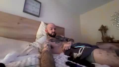Snapshot of natti_daddy chatting on May 5, 2026, 12:35 pm Nattidaddy online show from May 5, 2026, 12:35 pm