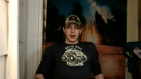 Snapshot of naturesbest951 chatting on March 4, 2025, 1:01 am NATURESBEST online show from March 4, 2025, 1:01 am