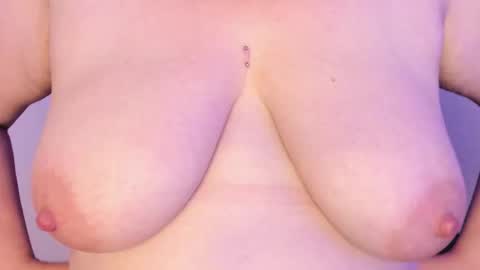 Nataly online show from October 8, 2025, 10:07 pm