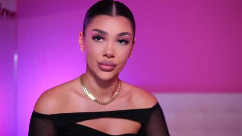 Snapshot of natydesiree chatting on March 7, 2025, 8:23 am Naty online show from March 7, 2025, 8:23 am