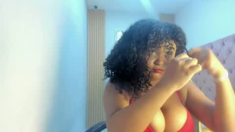 natyx_01 online show from June 28, 2026, 6:41 am