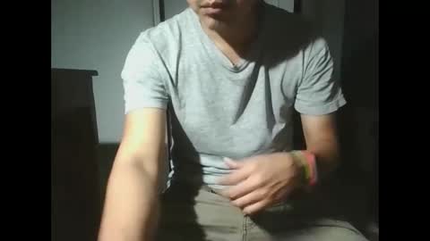 Snapshot of natzu89 chatting on March 2, 2025, 5:01 am Natzu89 online show from March 2, 2025, 5:01 am