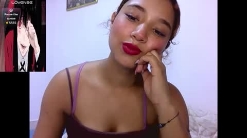 Snapshot of natzurit chatting on December 17, 2025, 2:23 pm Natzu online show from December 17, 2025, 2:23 pm