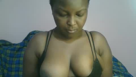 Snapshot of naughti_garlie chatting on October 29, 2025, 7:43 am naughti_garlie online show from October 29, 2025, 7:43 am