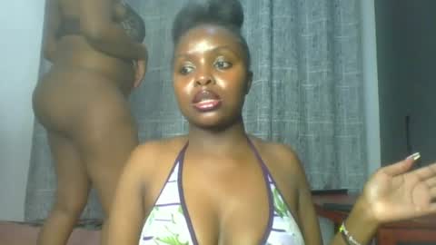 naughtty_bella8 online show from July 9, 2026, 8:02 pm