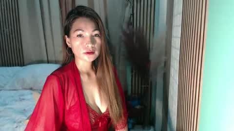 Jelay online show from October 19, 2025, 6:52 pm