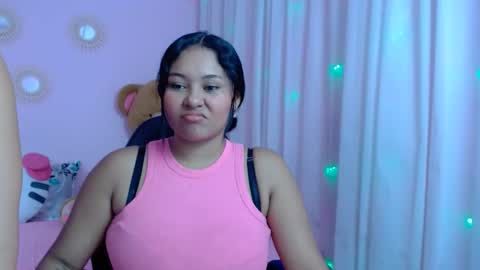 Snapshot of naughty_ariel chatting on February 20, 2025, 7:19 pm Zoe online show from February 20, 2025, 7:19 pm