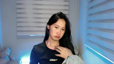 naughty_ashleyxx online show from January 30, 2025, 1:10 pm