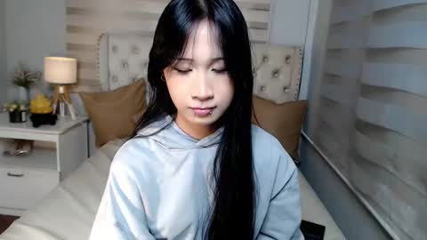 naughty_ashleyxx online show from February 27, 2026, 2:44 am