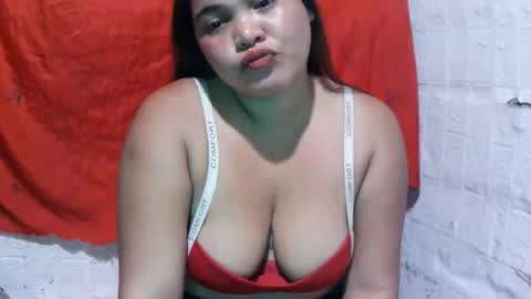 Snapshot of naughty_baby25 chatting on September 15, 2025, 3:45 pm Hannah online show from September 15, 2025, 3:45 pm