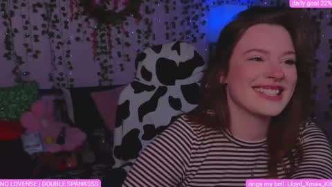 Snapshot of naughty_bella99 chatting on May 16, 2026, 1:02 am bella online show from May 16, 2026, 1:02 am