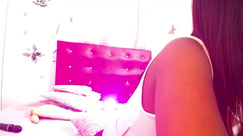  L I S S  online show from April 2, 2026, 8:39 pm